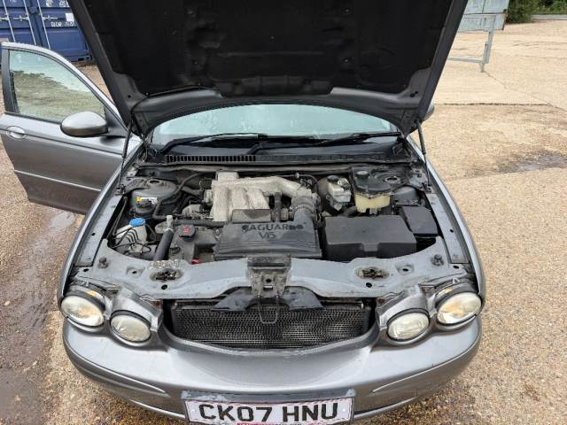 Jaguar X-Type 2.5 V6 Sport Premium (AWD) Auto | in Leighton