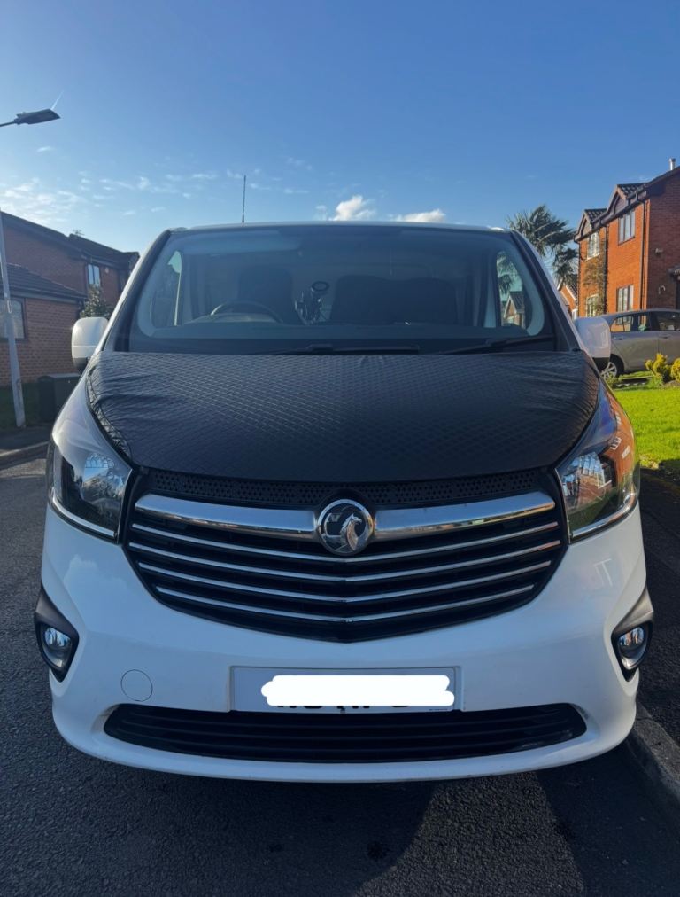 Vauxhall VIVARO, 2017, LWB!!