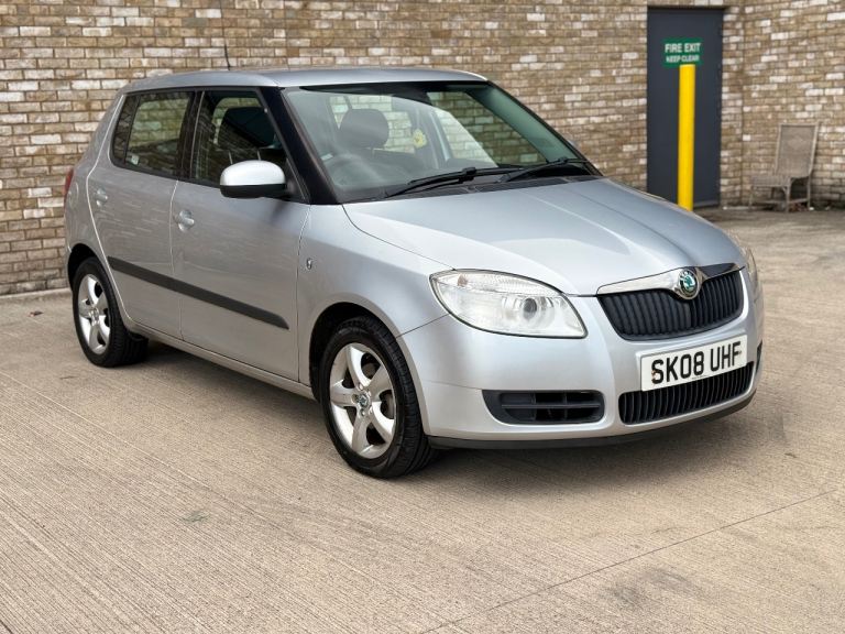Skoda, FABIA, Hatchback, 2008, Semi-Auto, 1598 (cc), 5 doors