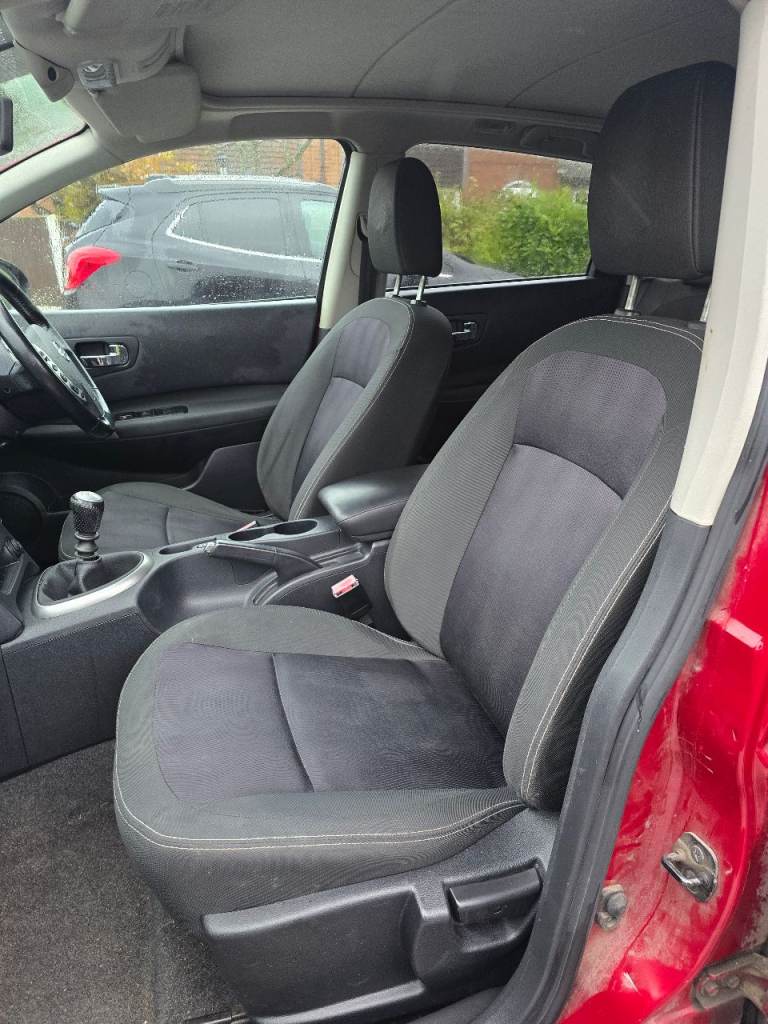 Nissan, QASHQAI, Hatchback, 2012, Manual, 1461 (cc), 5 doors