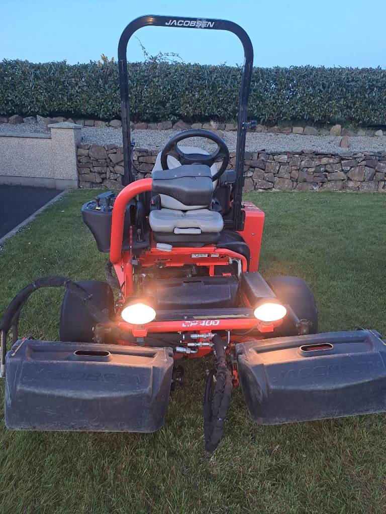 Lawnmower ride on mower kubota diesel