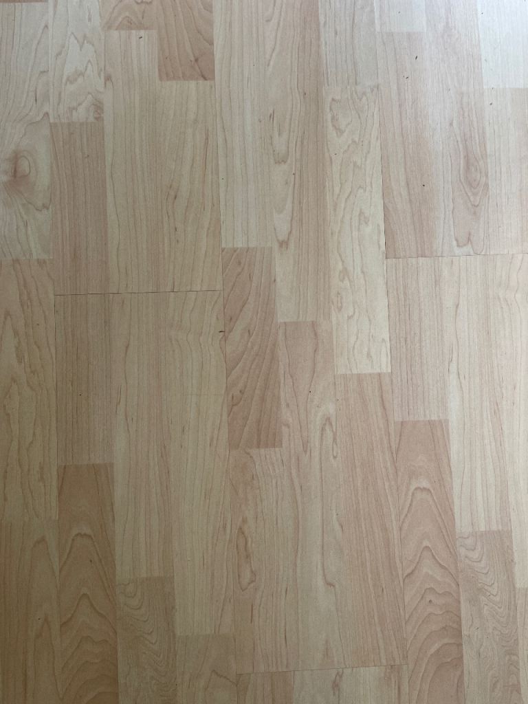 FREE Beech/birch laminate flooring 