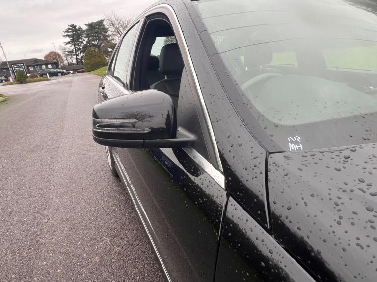 2009 Mercedes-Benz C Class C220 CDI BlueEFFICIENCY Sport 4dr Auto SALOON Diesel Automatic