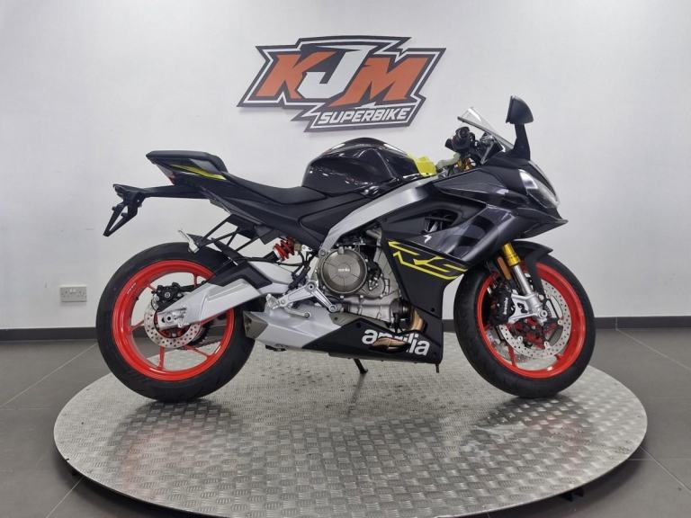 Aprilia RS 660