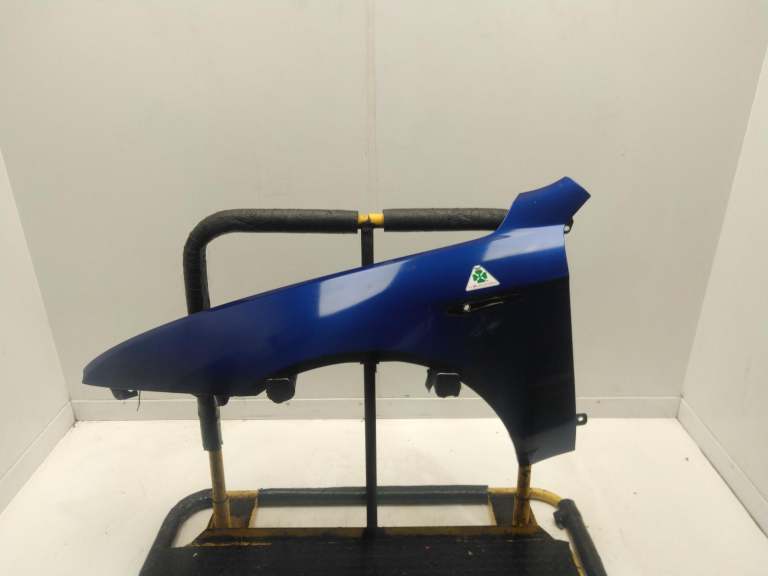 Alfa Romeo Brera Left Front Wing N/S 2006-2010 Blue 2 Door Coupe 60688227