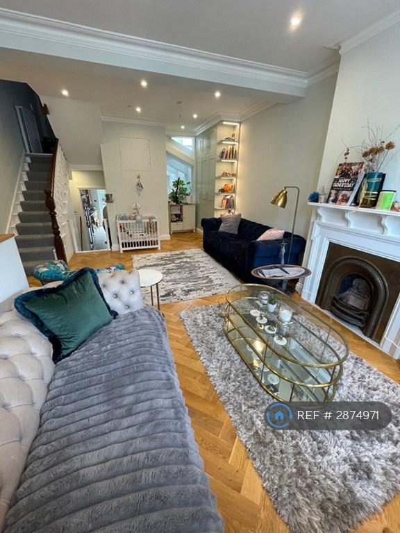 5 bedroom house in Taybridge Road, London, SW11 (5 bed) (#2874971)