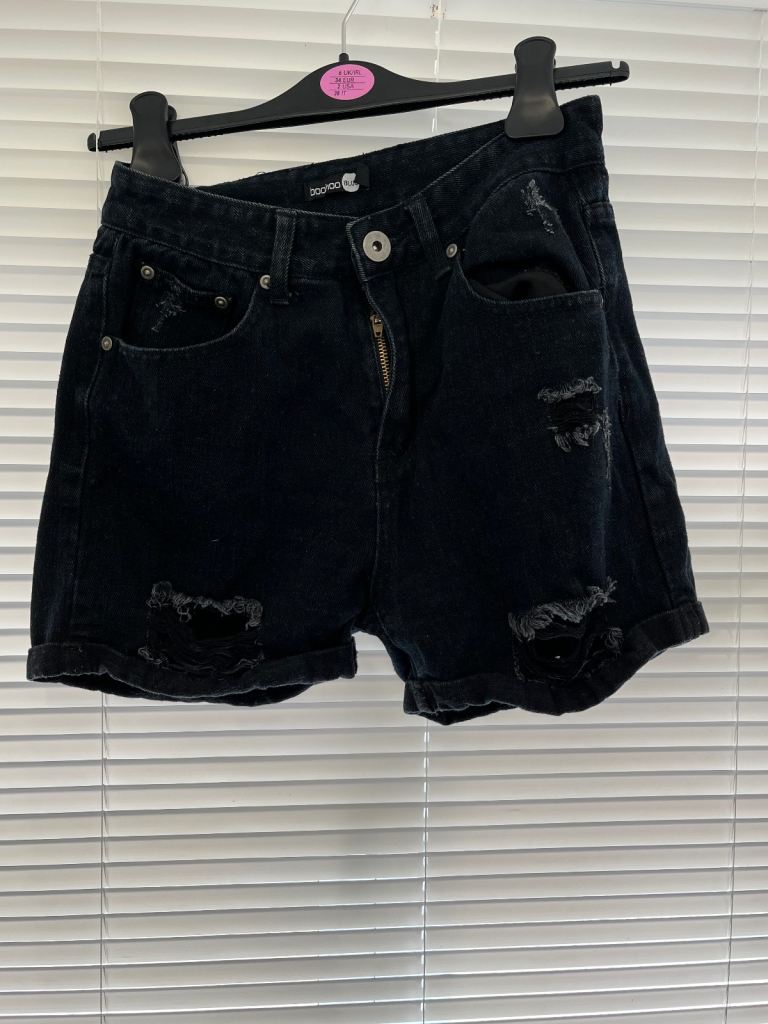 Women's Black Ripped Frayed Denim Shorts Size 8