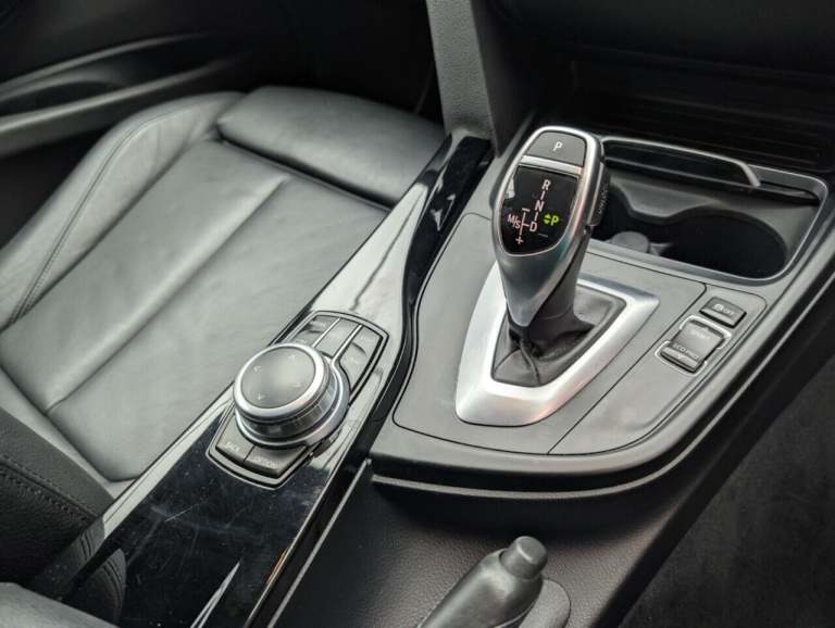 2018 BMW 3 Series 2.0 320d M Sport Touring 5dr Diesel Auto Euro 6 (s/s) (190 ps) AIR CONDITIO EST...