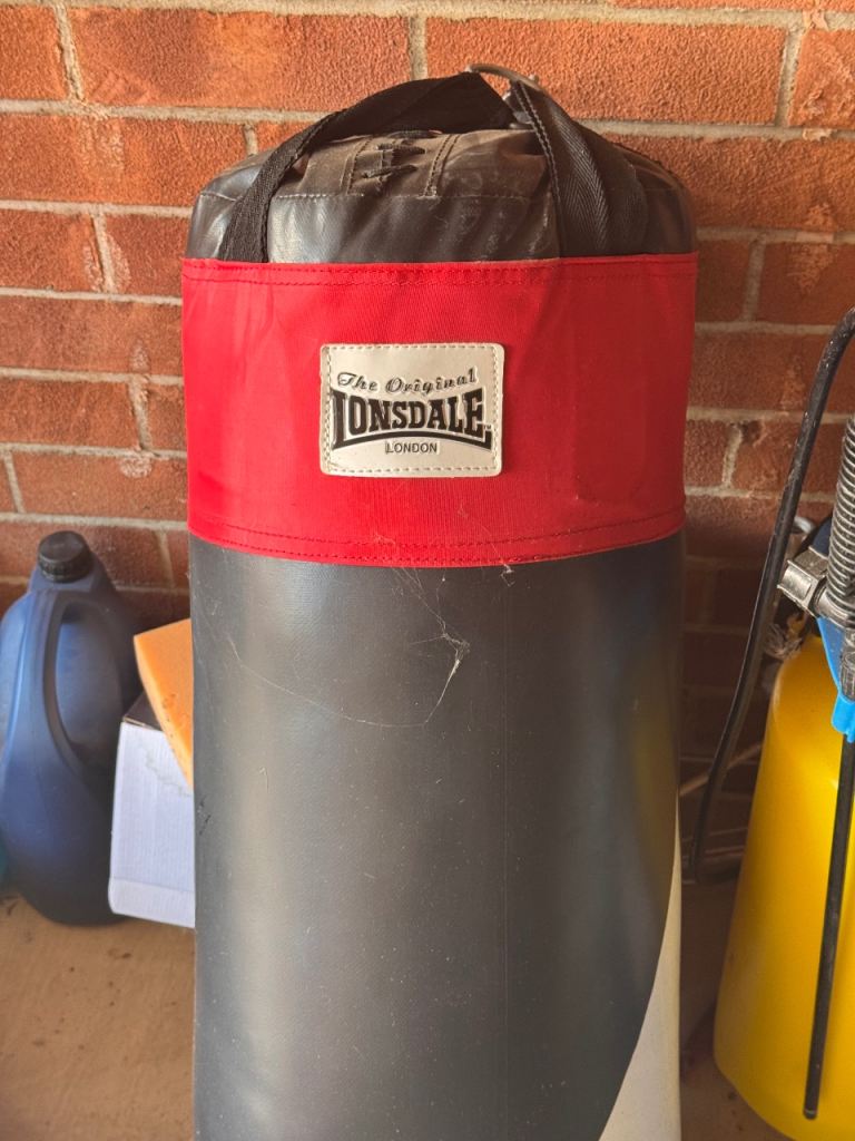 Lonsdale Punch Bag – Used Condition