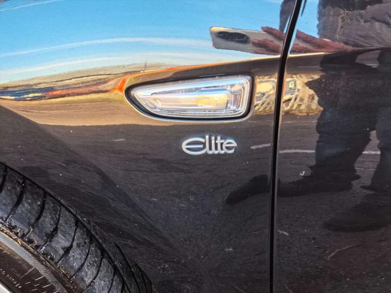 2017 Vauxhall Astra 1.4 Astra Elite Nav T 5dr - Full Service History - High Spec! Hatchback Petro...