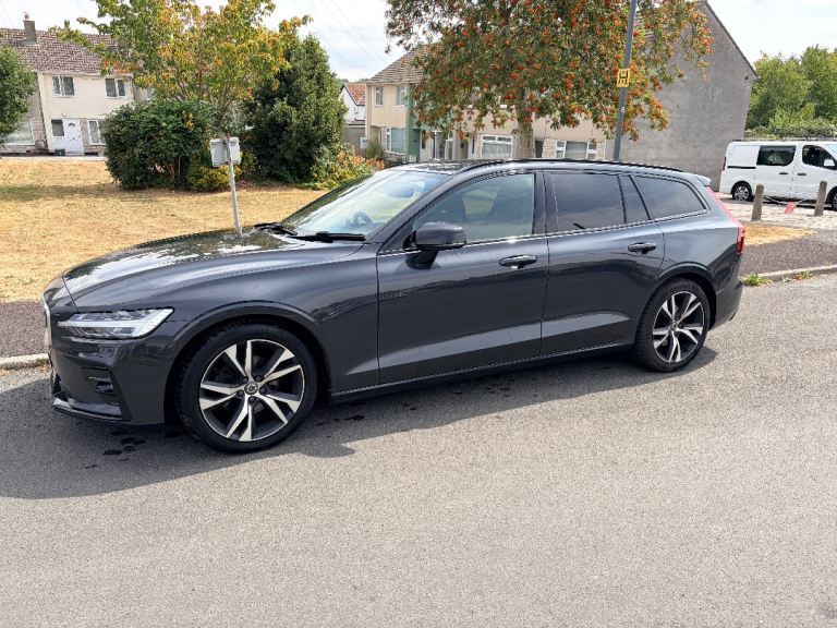 Volvo, V60, Estate, 2020, Semi-Auto, 1969 (cc), 5 doors