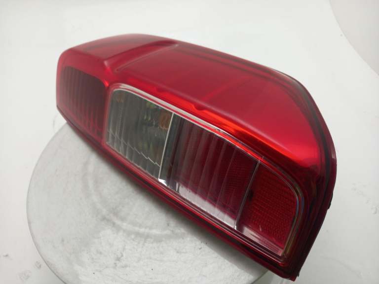 Nissan Navara Tail Light Rear Lamp O/S 2005-2015 Unknown Pickup Rh