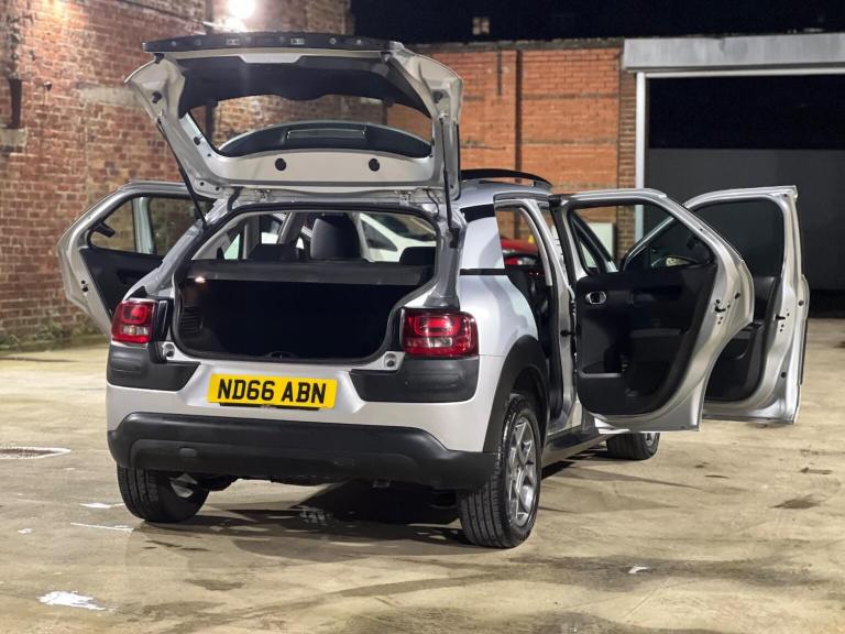 CITROEN C4 CACTUS 1.6 BlueHDi Feel Euro 6 5dr 2016