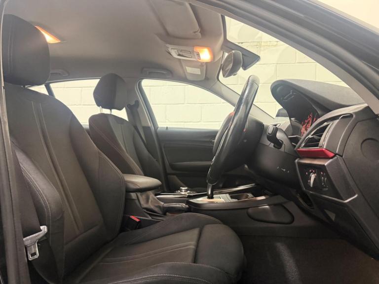 2015 BMW 1 Series 118i Sport 5dr Step Auto HATCHBACK PETROL Automatic