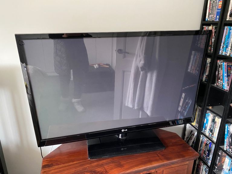 50" LG plasma TV