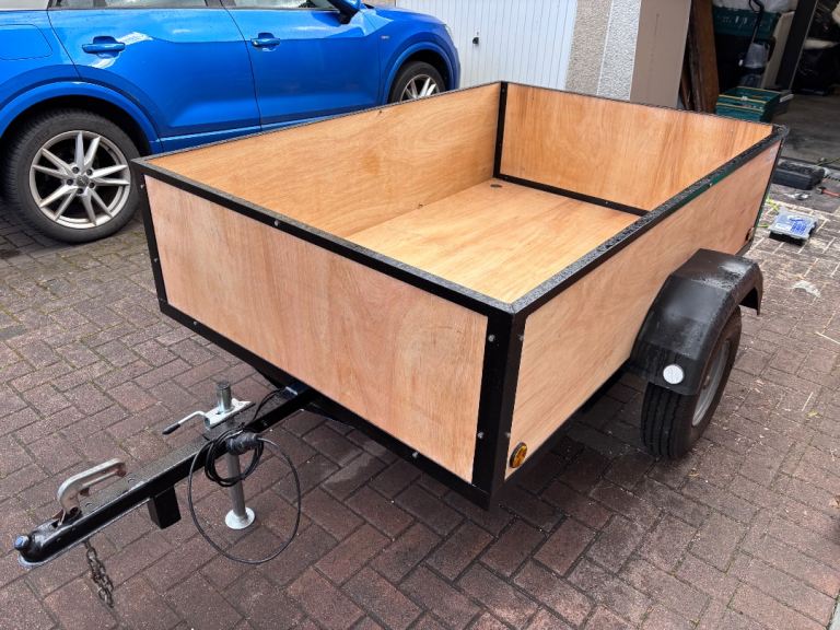 6x4 trailer (refurbished)