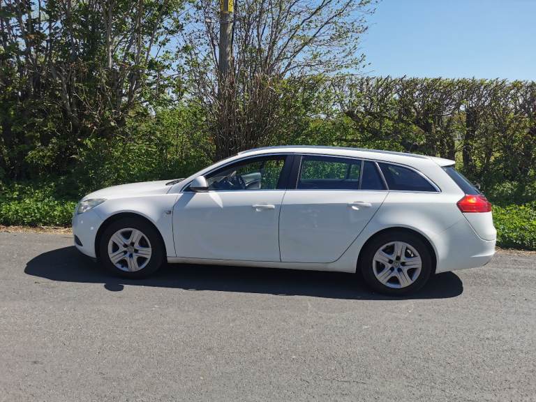Vauxhall, INSIGNIA, Estate, 2010, Manual, 1796 (cc), 5 doors
