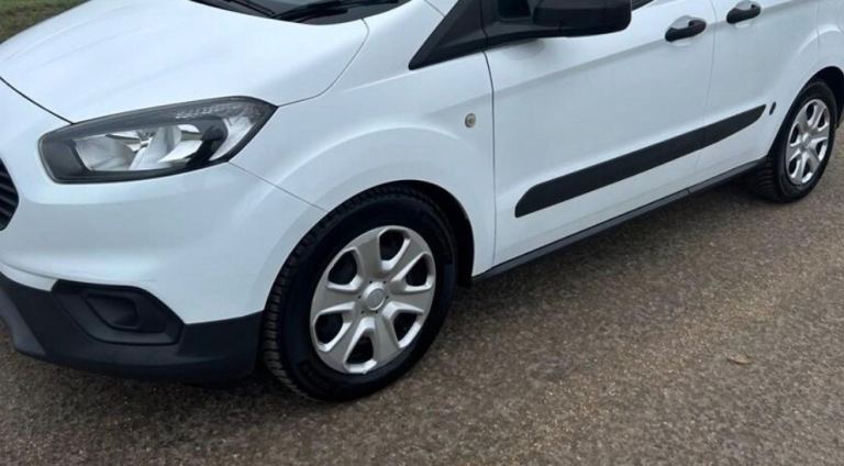 Ford, TRANSIT COURIER, Panel Van, 2022, Manual, 1498 (cc)