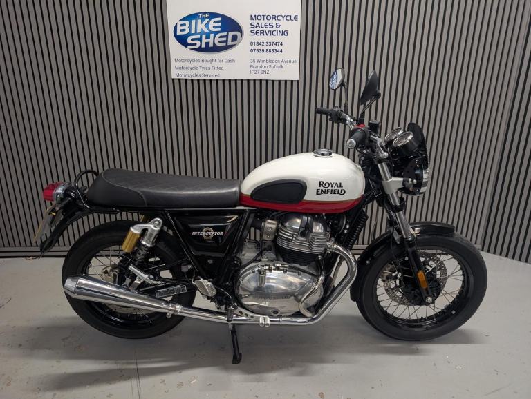 Royal Enfield INTERCEPTOR  650 2020 2 owners  4200 miles  Fully serviced 