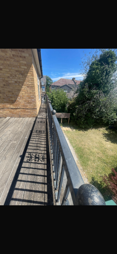 Metal fencing 