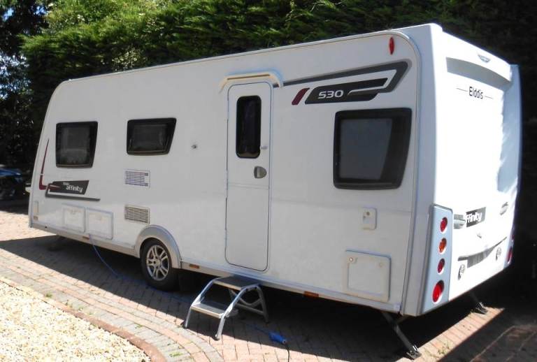 Elddis Affinity 530 touring 2 berth caravan 2014