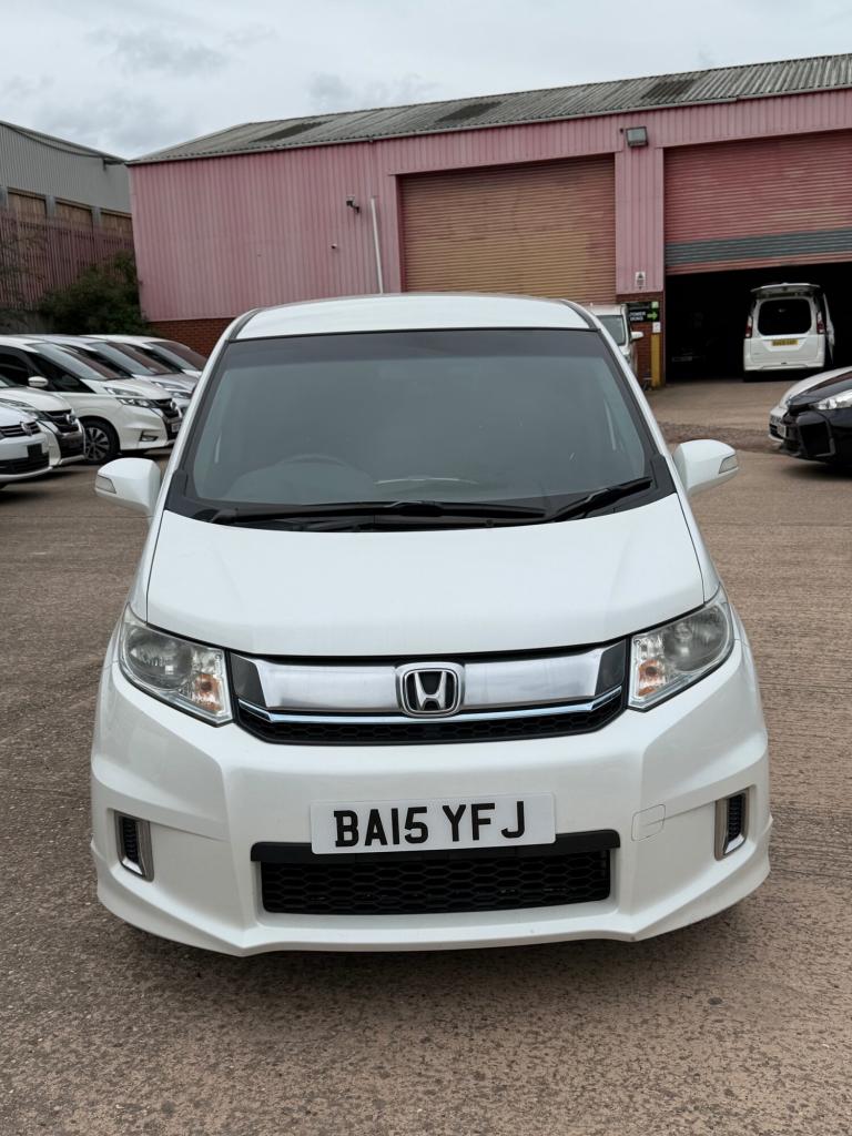 2015 Honda Freed 1.5 Hybird  mpv Petrol/Electric Hybrid Automatic