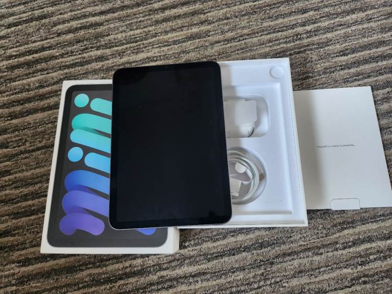  Apple iPad Mini 6, 64GB, Wi-Fi, Grey, battery life 94%, no offers
