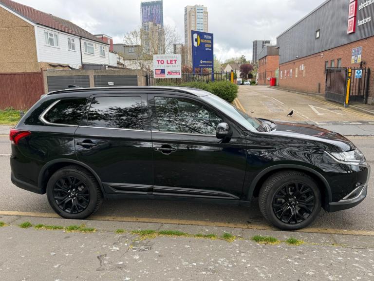 2019 Mitsubishi Outlander 2.0 Black 5dr CVT ESTATE PETROL Automatic
