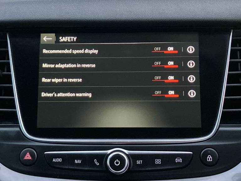 2020 Vauxhall Grandland X 1.2 Turbo SRi Nav 5dr Hatchback PETROL Manual