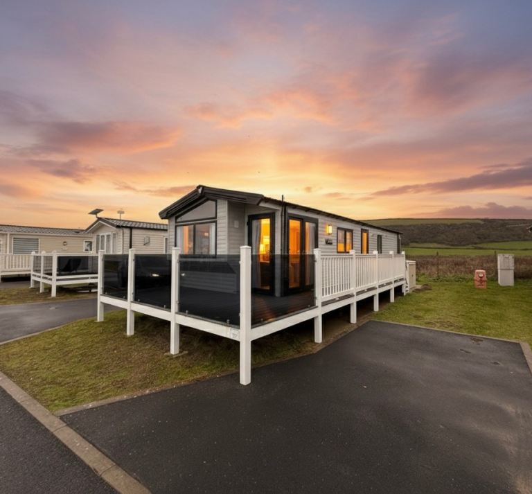 3 bed static caravan for sale near Pembrokeshire with sea view and private parking 🤩