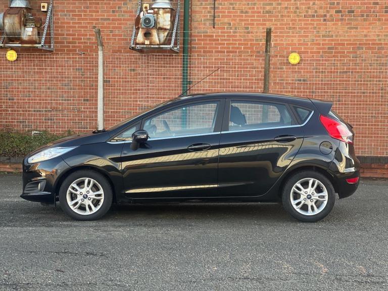 2016 Ford Fiesta 1.0 EcoBoost Zetec 5dr HATCHBACK PETROL Manual