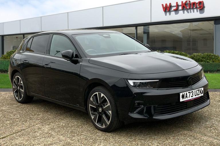  Vauxhall Astra Electric 54kwh Gs Hatchback 5dr Electric Auto 156 Ps Electric