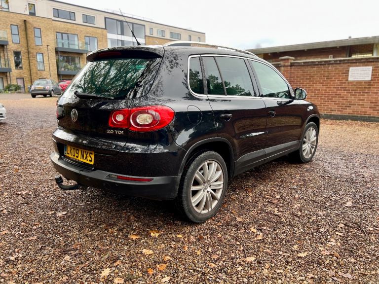 Volkswagen, TIGUAN, Estate, 2009, Manual, 1968 (cc), 5 doors
