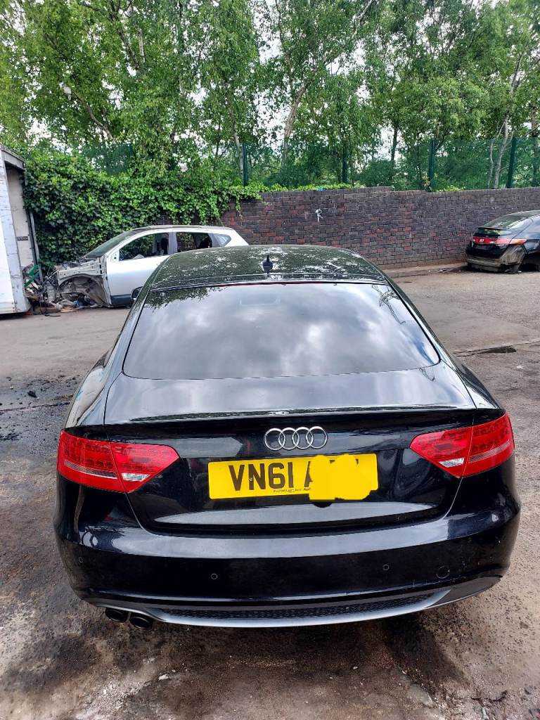 Audi A5 2011 for breaking 