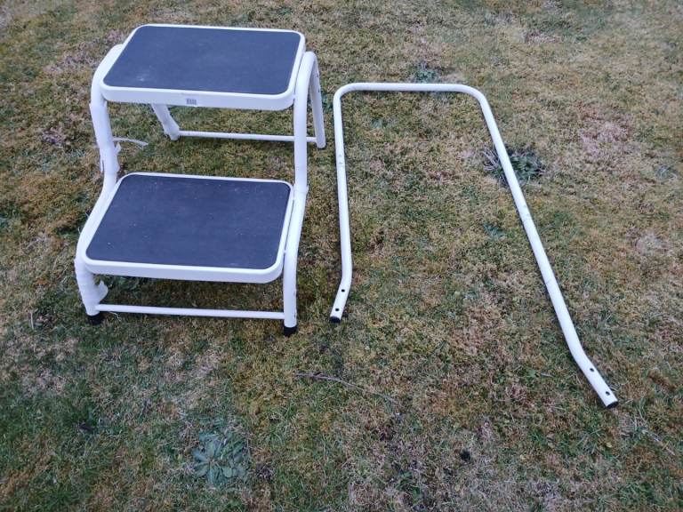 Double caravan step with handrail NEW