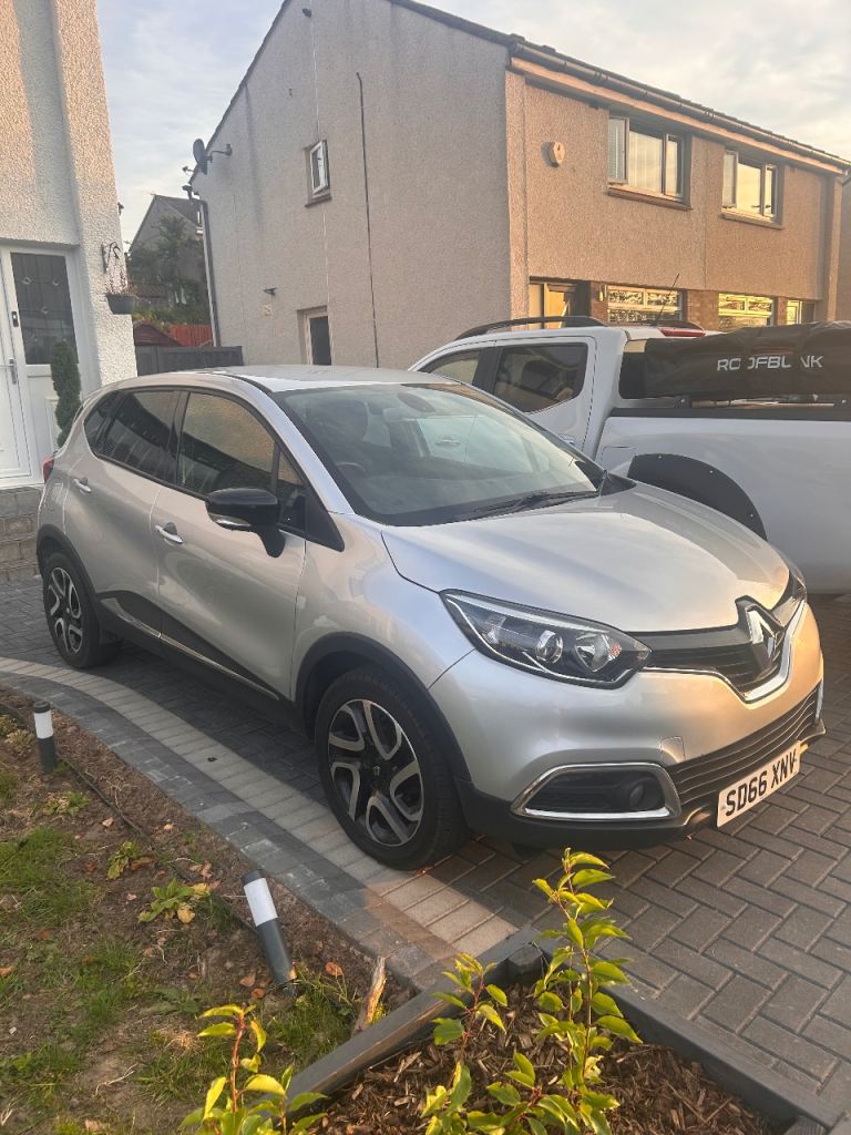 Renault, CAPTUR, Hatchback, 2016, Manual, 898 (cc), 5 doors