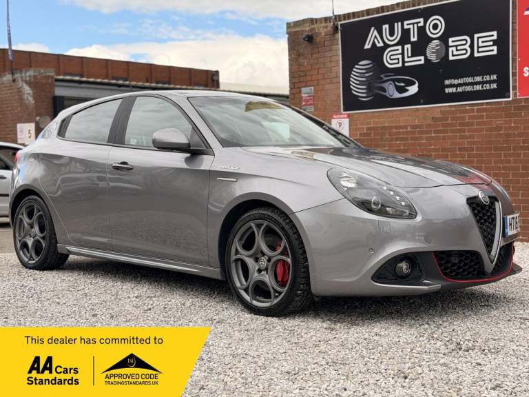 2016 Alfa Romeo Giulietta 1750 TBi Veloce TCT Euro 6 5dr HATCHBACK Petrol Automatic