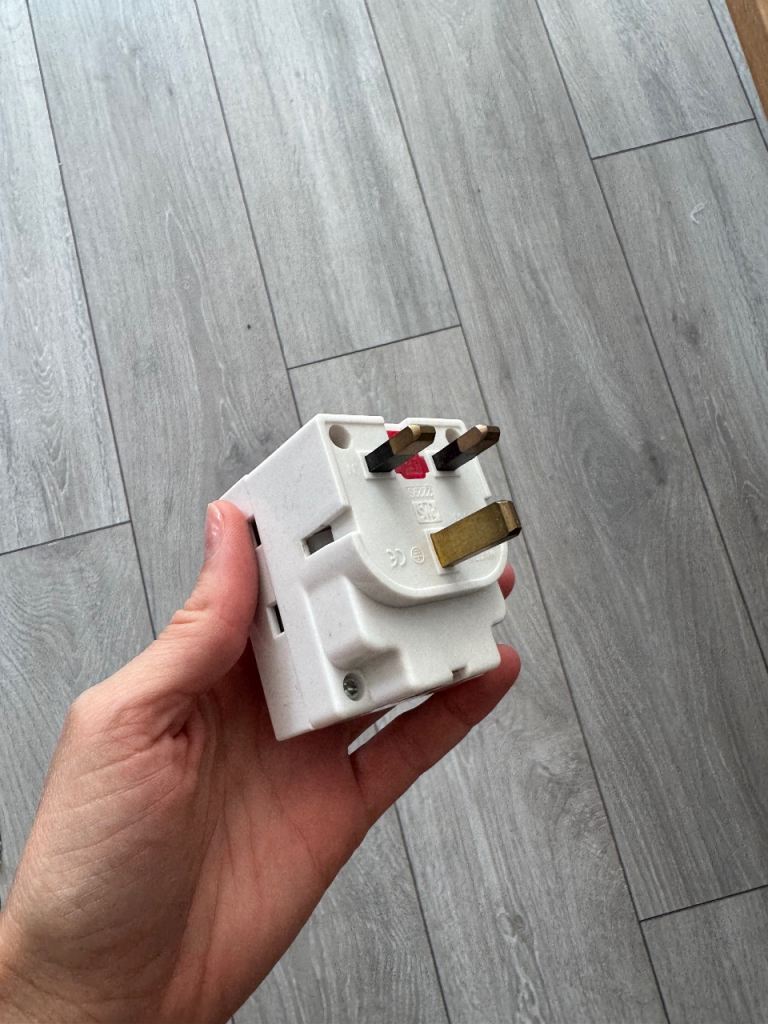 Travel Power Adapter Plug – Multi-Country Universal