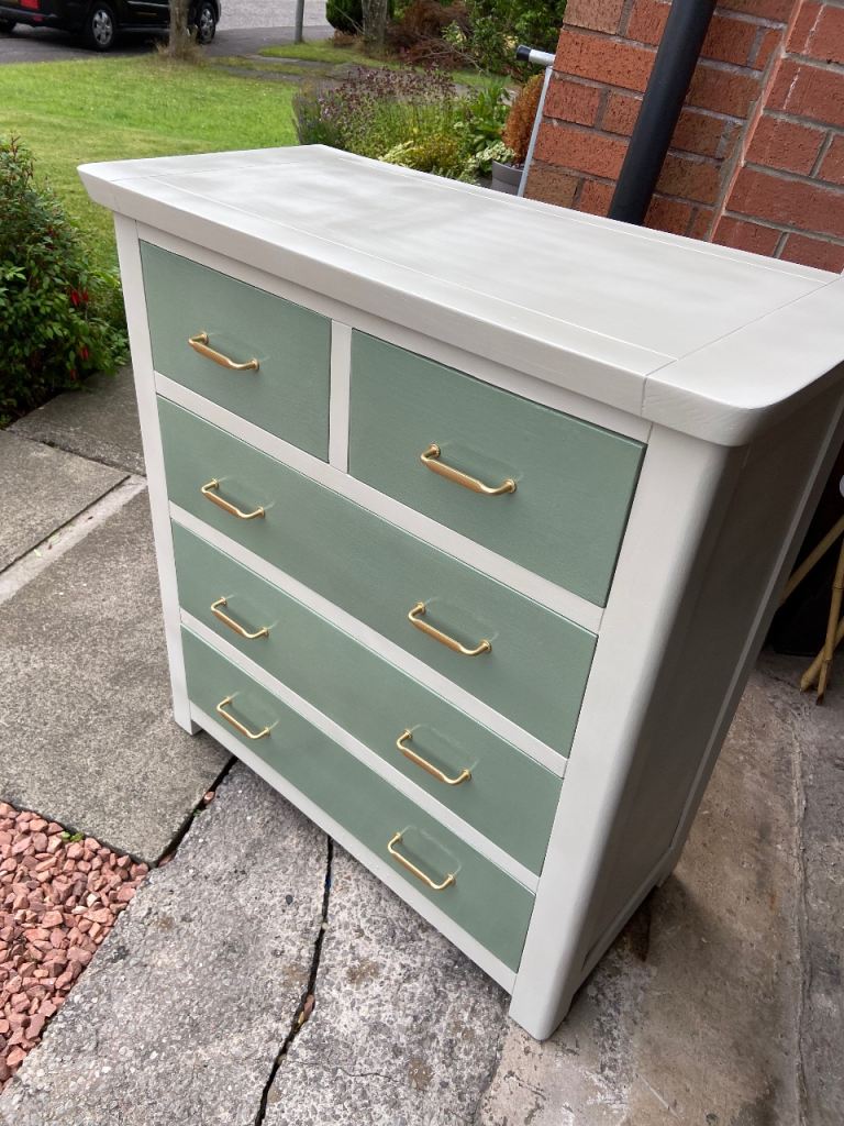 Refurbished Chest of Drawers – Green & Cream, Good Condition
