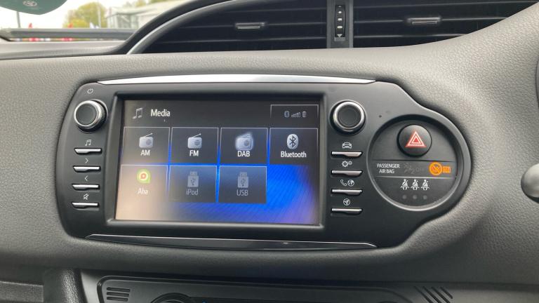 2019 Toyota Yaris 1.5 Hybrid Icon Tech 5dr CVT Hybrid Hatchback Hatchback Hybrid Automatic