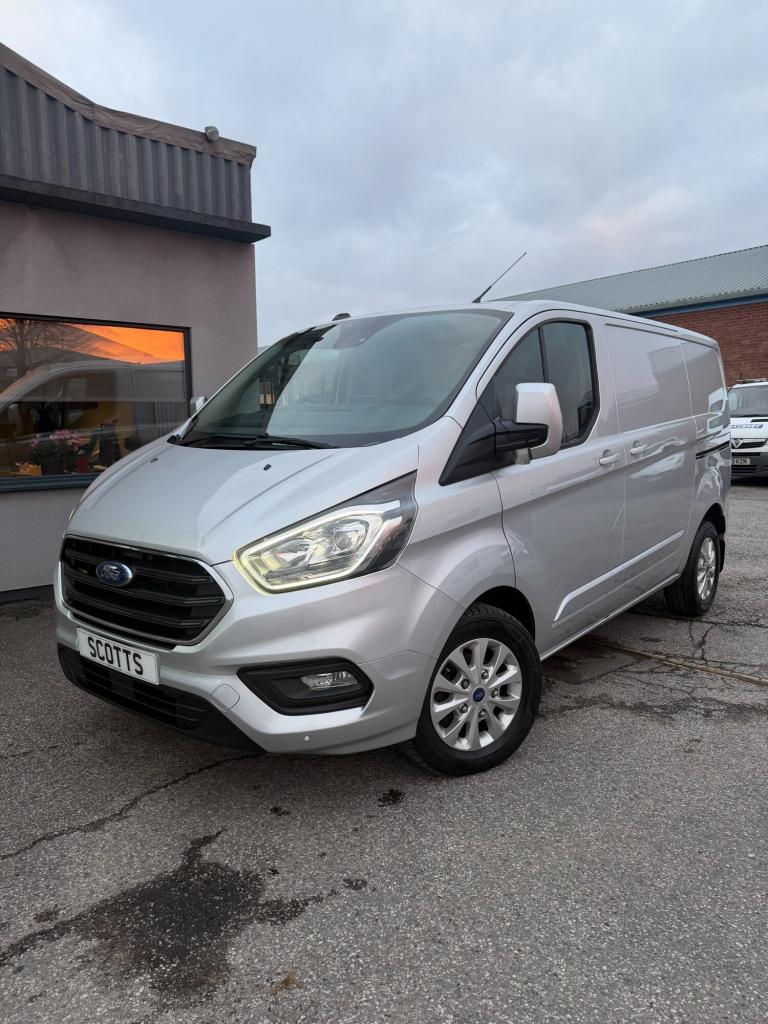 2020 Ford Transit Custom  2020 REGISTERED 320 130ps LWB Limited Van PANEL VAN Diesel Manual