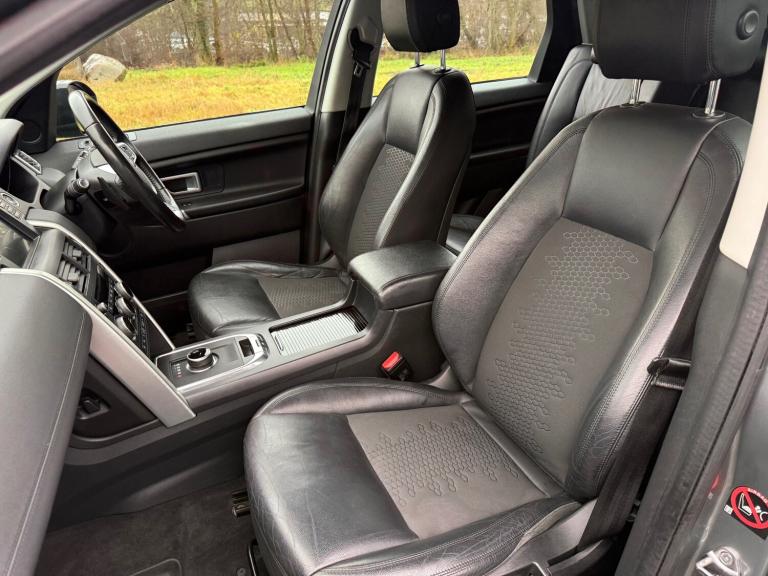 2017 Land Rover Discovery Sport 2.0 TD4 180 SE Tech 5dr Auto ESTATE Diesel Automatic