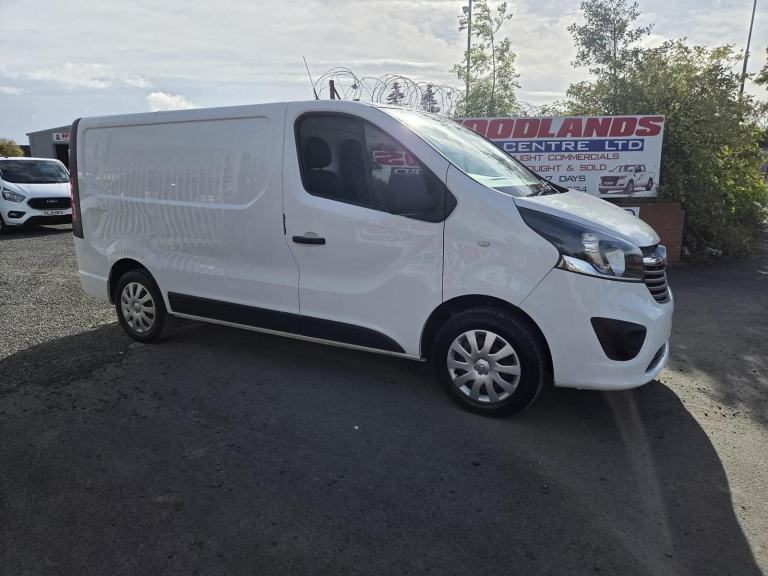 2018 ON 68 PLATE VAUXHALL VIVARO 2900 SPORTIVE CDTI SWB 64K ULEZ FREE ZONE