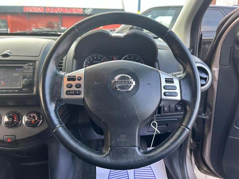 2012 Nissan Note 1.6 16V n-tec+ Hatchback 5dr Petrol Manual Euro 5 (110 ps) Hatchback Petrol Manual