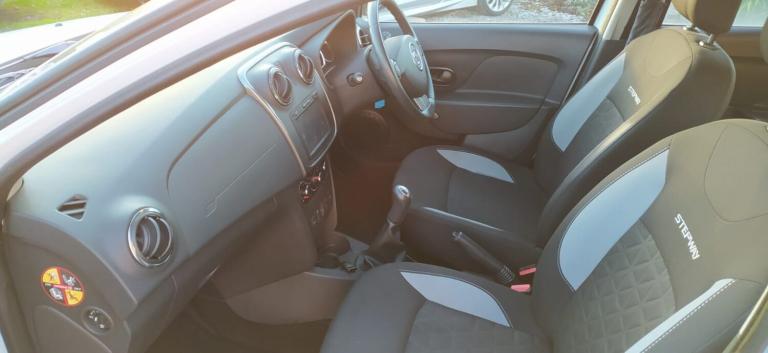 DACIA SANDERO STEPWAY 0.9 Stepway Laureate TCe 90 2015