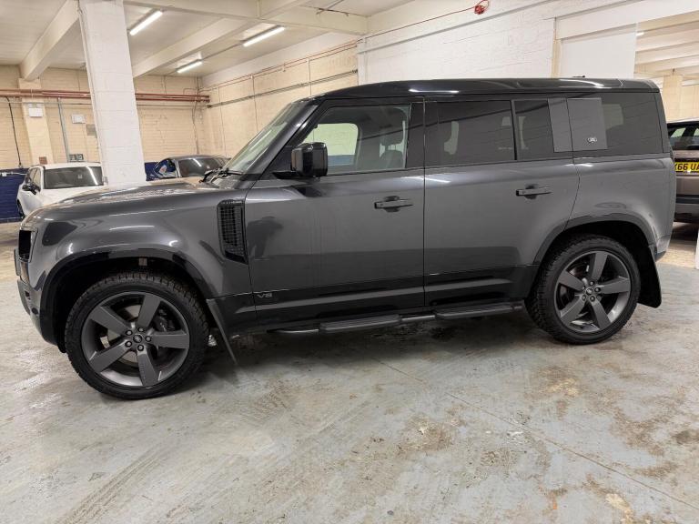 2022 Land Rover Defender 110 5.0 P525 V8 Auto 4WD Euro 6 (s/s) 5dr ESTATE Petrol Automatic