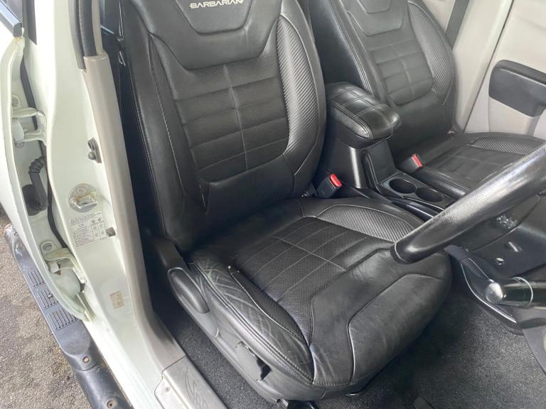 2014 Mitsubishi L200 Barbarian black Pickup Diesel  Manual