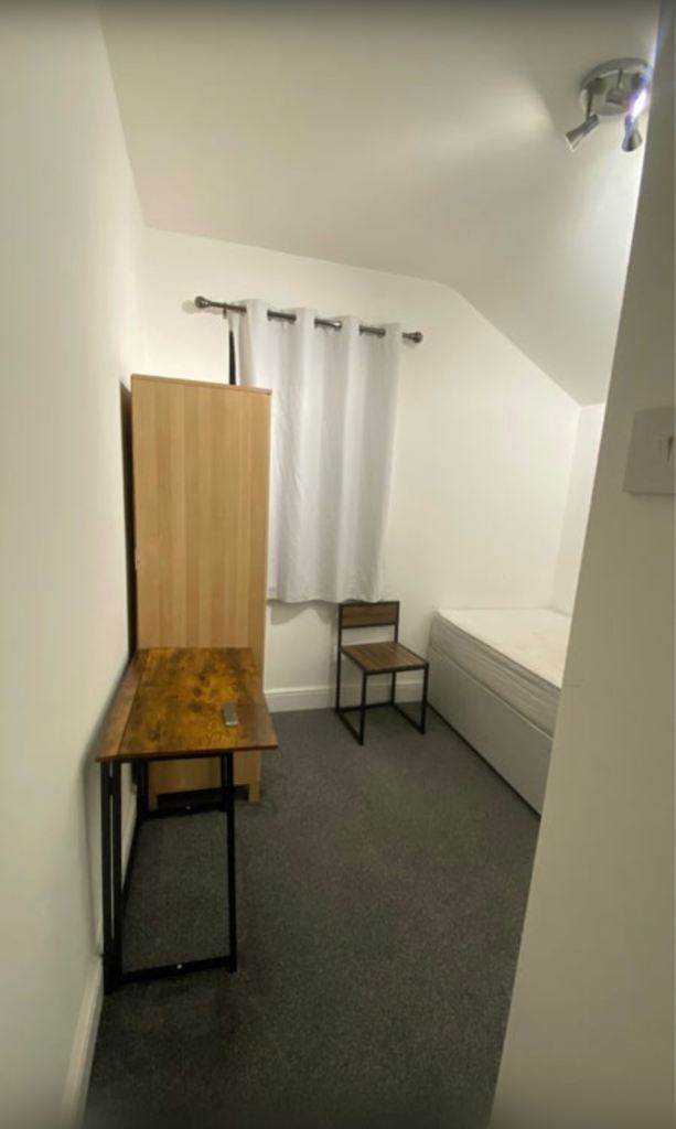 Single Room-Near Watford Hospital