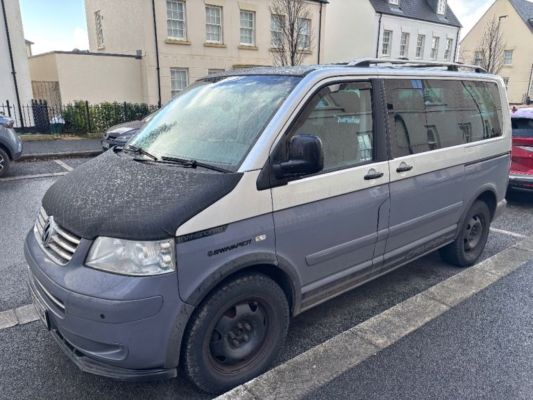 Volkswagen, CARAVELLE, MPV, 2004, Manual, 2460 (cc), 5 doors - Spares or repair/project
