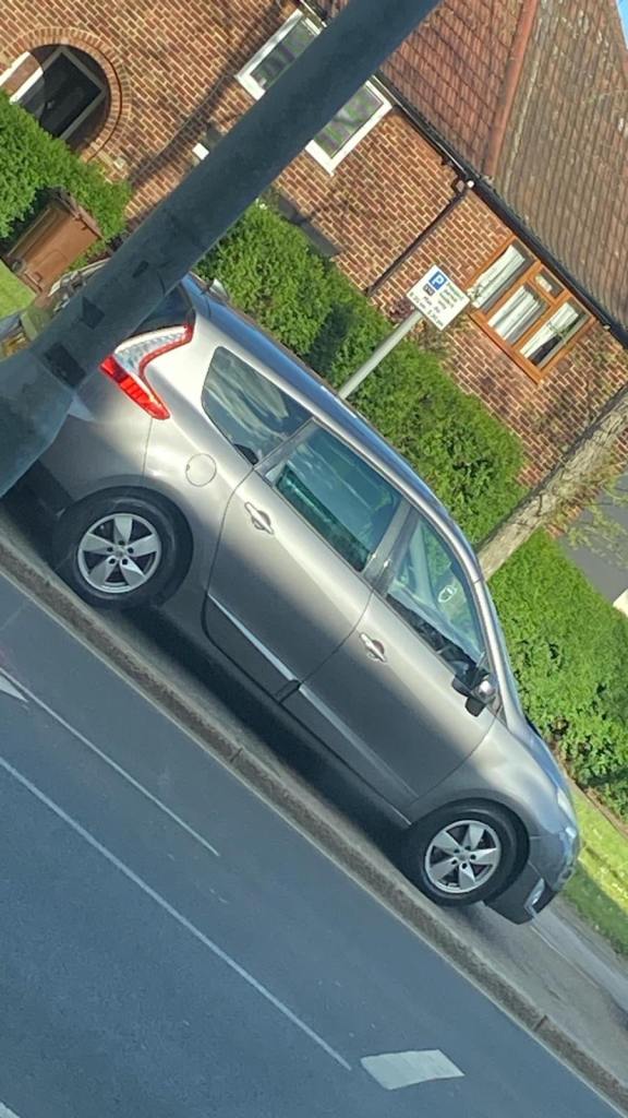 Renault GRAND SCENIC ULEZ Free